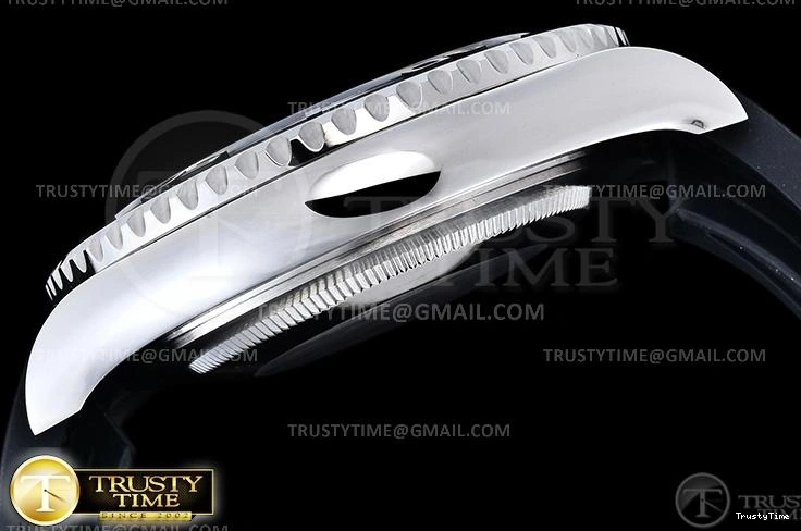 0807 ROLYM179 – YachtMaster EyeCatching 1076